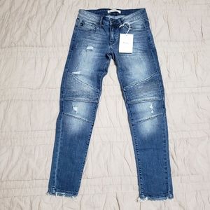 NWOT KanCan Moto skinny Jeans Sz 25